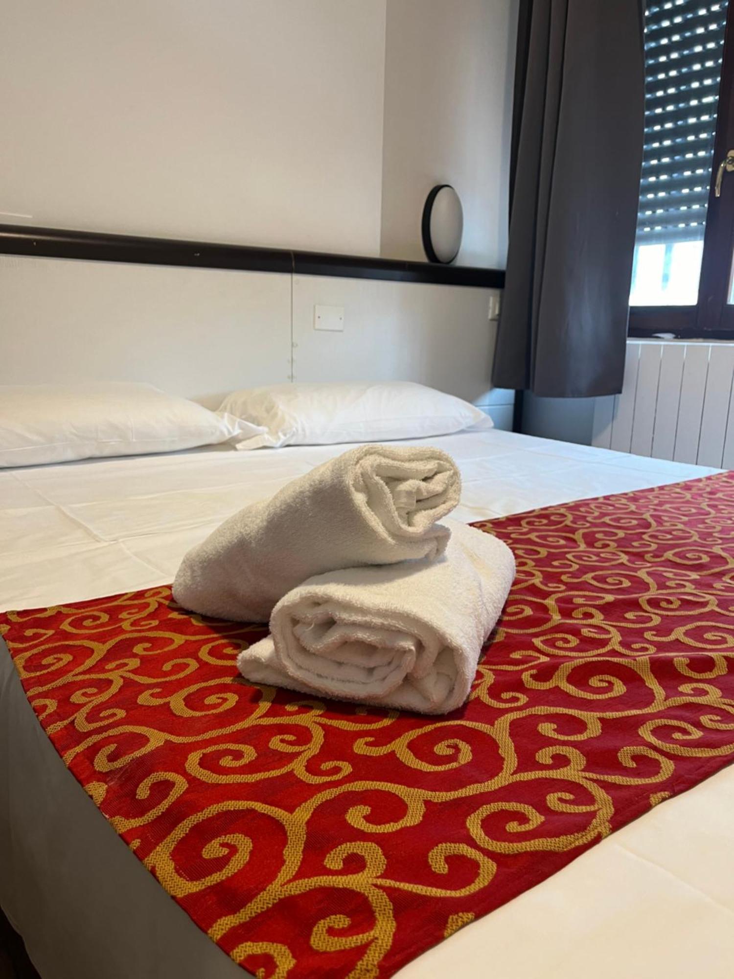 Jcube Apartments Precotto Milano Kültér fotó